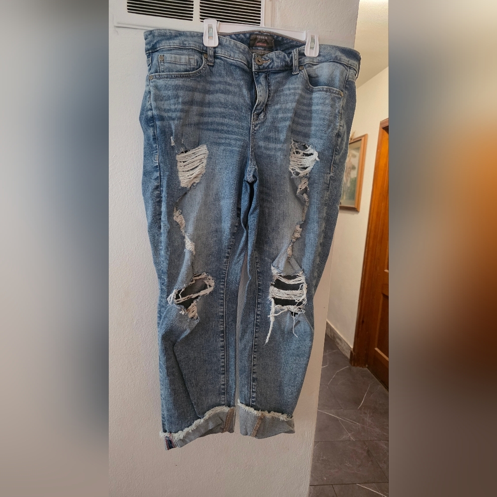 Torrid Light Blue Distressed Ankle Jeans